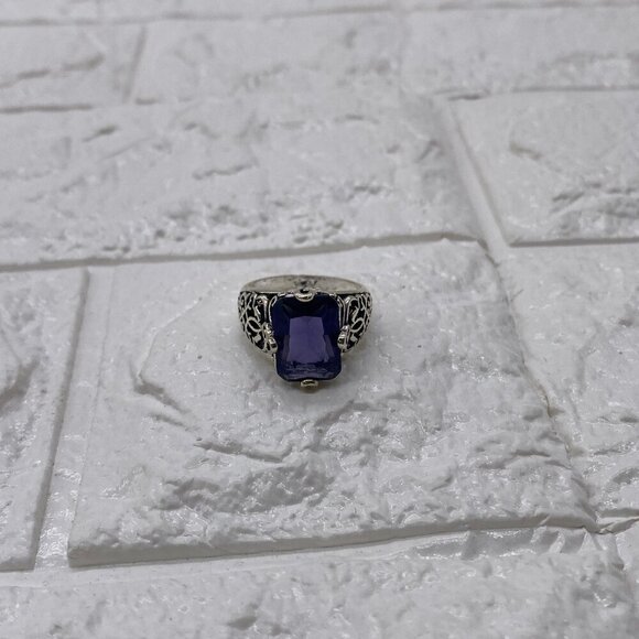 Womens Fashion Ring Purple Gemstone Silver Plated Metal Intricate Design Size 9 - Picture 6 of 9